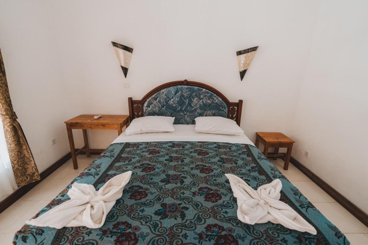 Mong Bungalows Kuta  Экстерьер фото