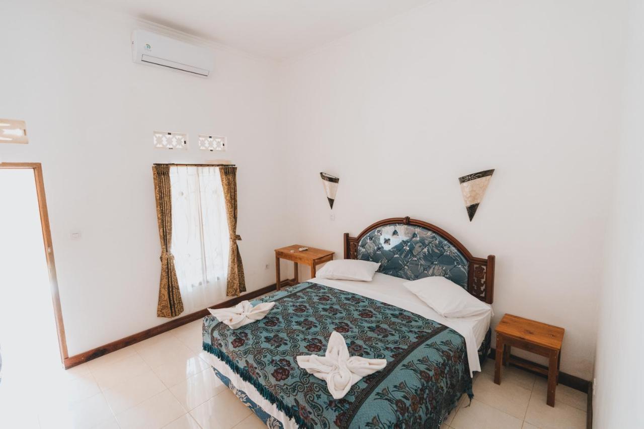 Mong Bungalows Kuta  Экстерьер фото